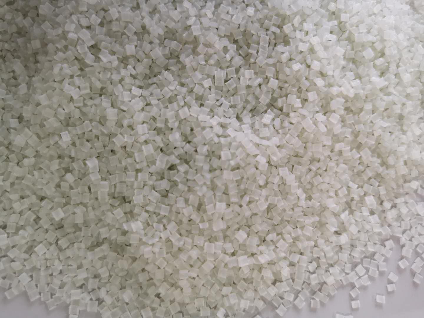 PA66 CR301 日本旭化成 45%玻纖工業應用 結構件 汽車領域的應用