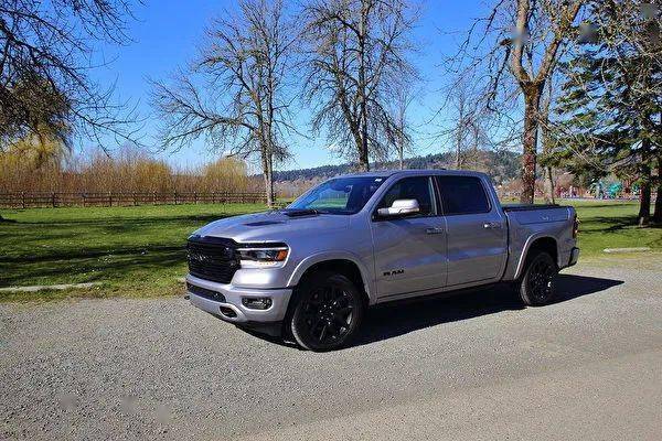 帝斯曼PA46應(yīng)用于汽車熱空氣管路,比PA66耐熱更優(yōu)異